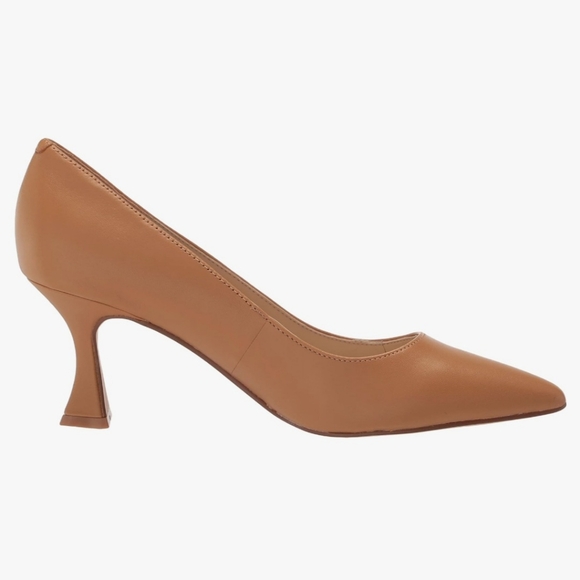 Nine West Workin Pointy Toe Pumps - Picture 5 of 8